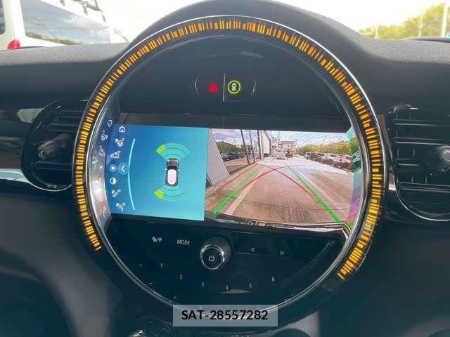 Bmw MINI 2023-07 4393358-15