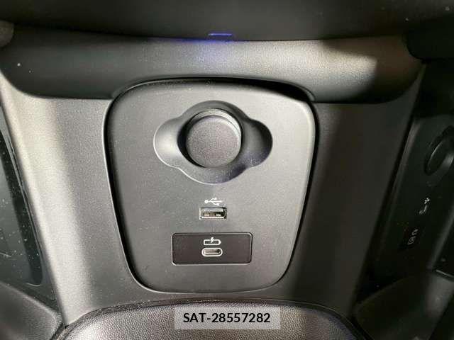 Bmw MINI 2023-07 4393358-17