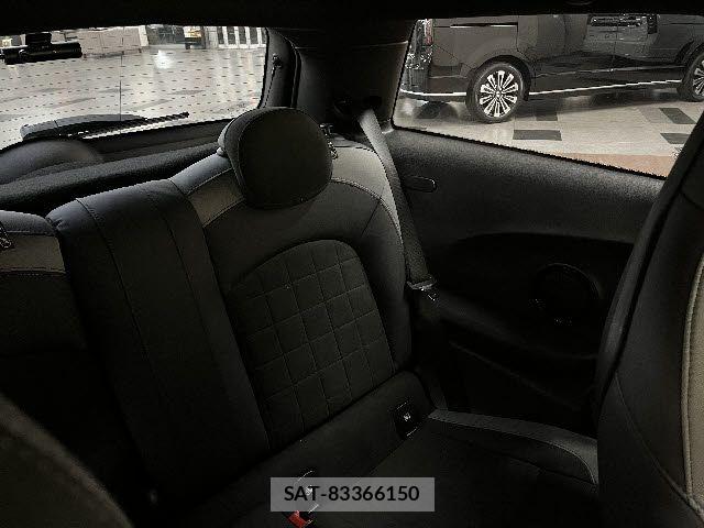 Bmw MINI 2023-04 4967942-12