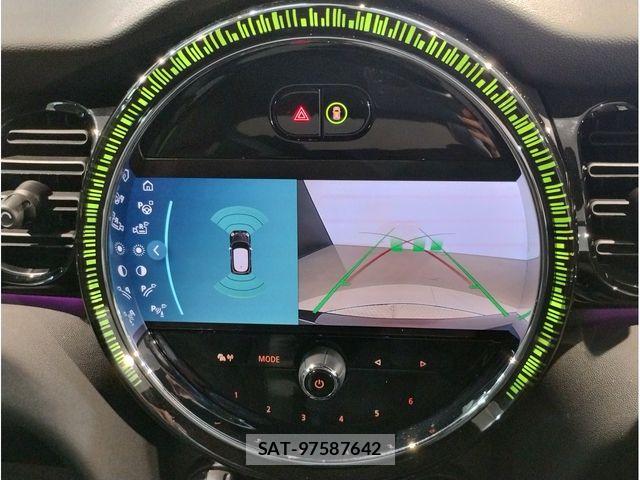 Bmw MINI 2023-03 4967947-17