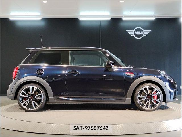 Bmw MINI 2023-03 4967947-5