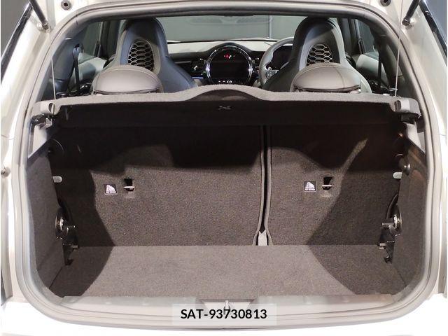 Bmw MINI 2023-07 5872004-27