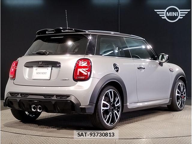 Bmw MINI 2023-07 5872004-4