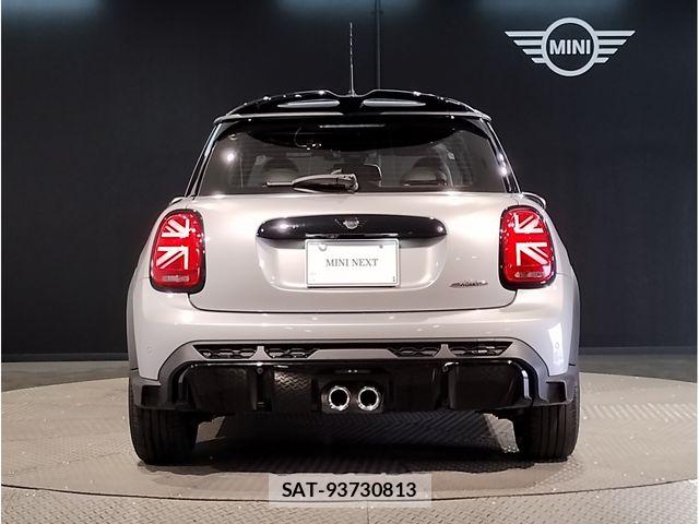 Bmw MINI 2023-07 5872004-5