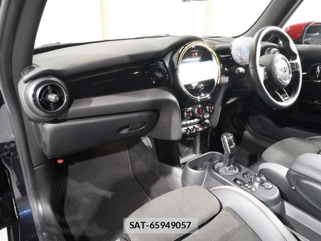 Bmw MINI 2021-11 5872006-14