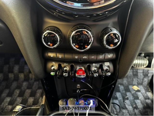 Bmw MINI 2022-11 6245737-5