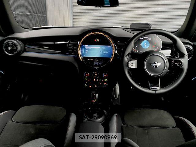 Bmw MINI 2022-08 6676878-25