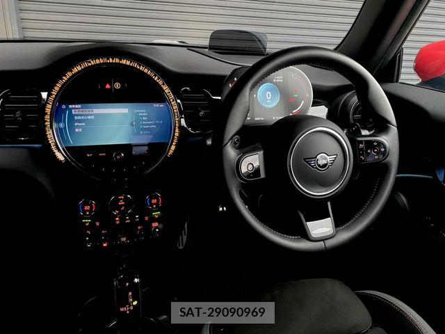 Bmw MINI 2022-08 6676878-26