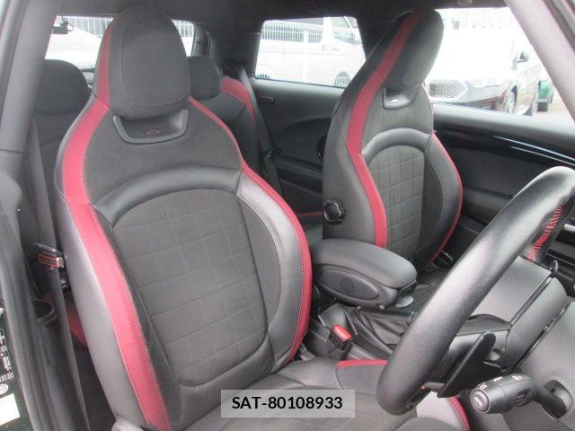 Bmw MINI 2019-06 6683873-17
