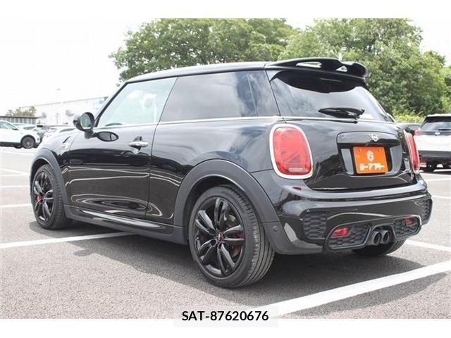 Bmw MINI 2019-11 7020889-24