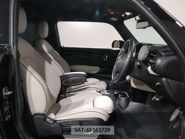 Bmw MINI 2023-10 7059545-12