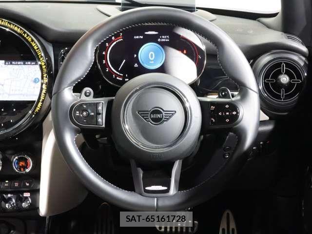 Bmw MINI 2023-10 7059545-16