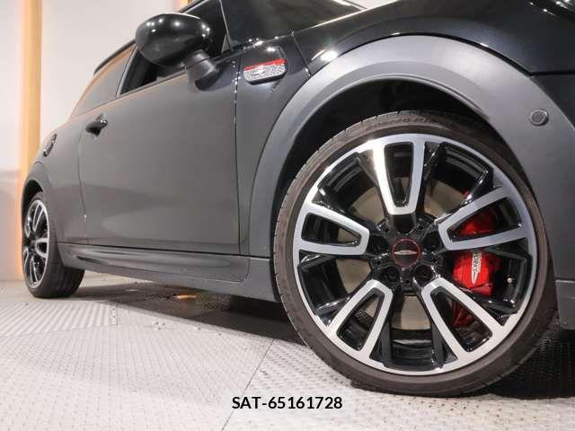 Bmw MINI 2023-10 7059545-19