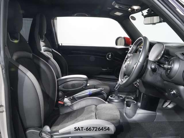 Bmw MINI 2022-06 7328364-12