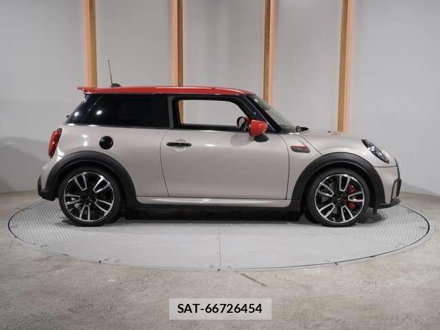 Bmw MINI 2022-06 7328364-22