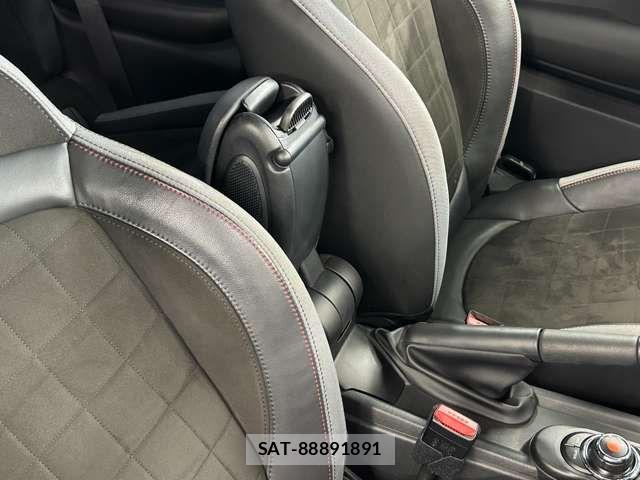 Bmw MINI 2021-04 7328363-18