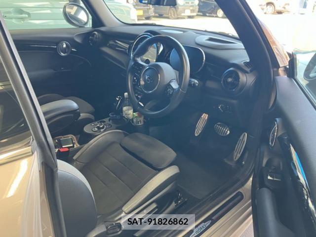 Bmw MINI 2022-12 7392858-14