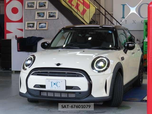 Bmw MINI 2022-05 7455792-24