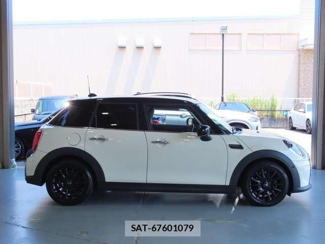 Bmw MINI 2022-05 7455792-27