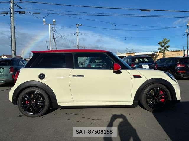 Bmw MINI 2019-07 7501506-3