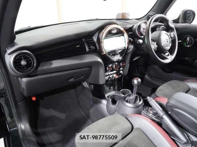 Bmw MINI 2019-01 7787025-12