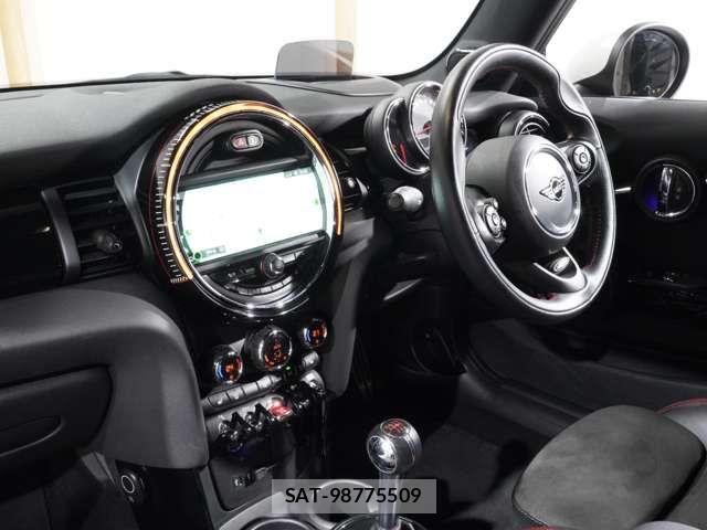 Bmw MINI 2019-01 7787025-15