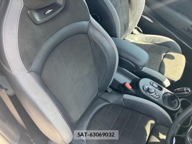 Bmw MINI 2023-03 7877762-12