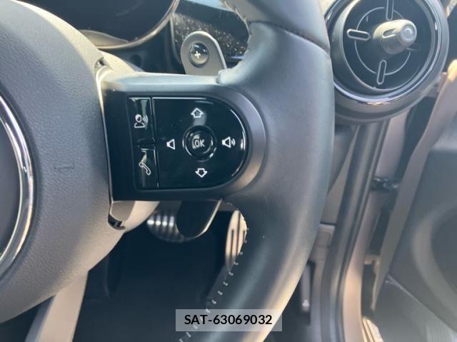 Bmw MINI 2023-03 7877762-15
