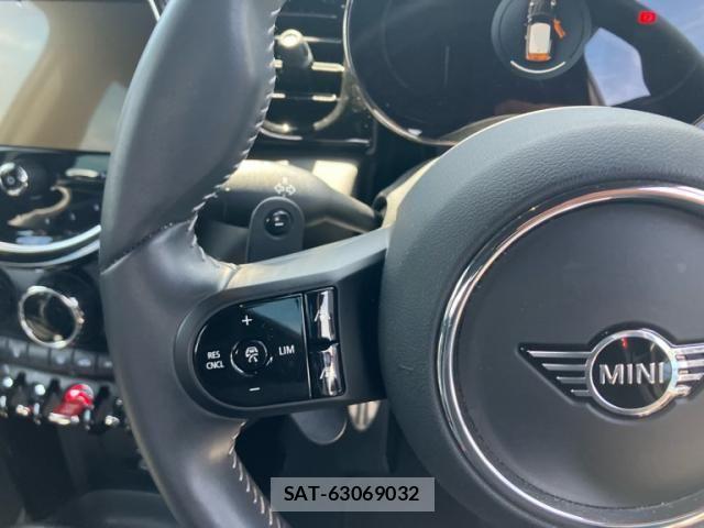 Bmw MINI 2023-03 7877762-16
