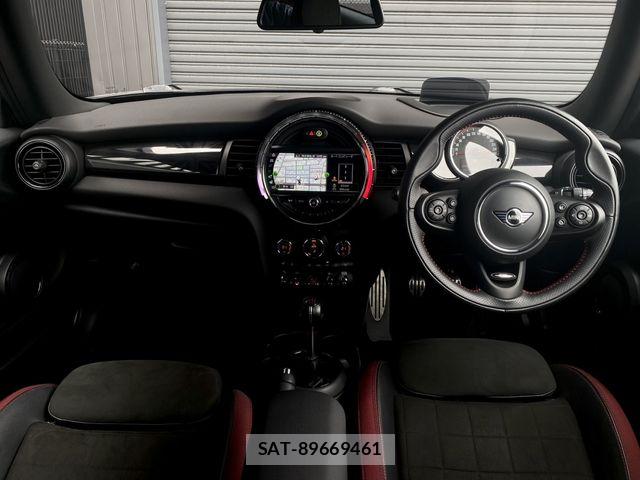 Bmw MINI 2019-04 7877761-16