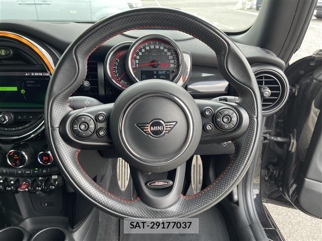 Bmw MINI 2020-07 7877764-11