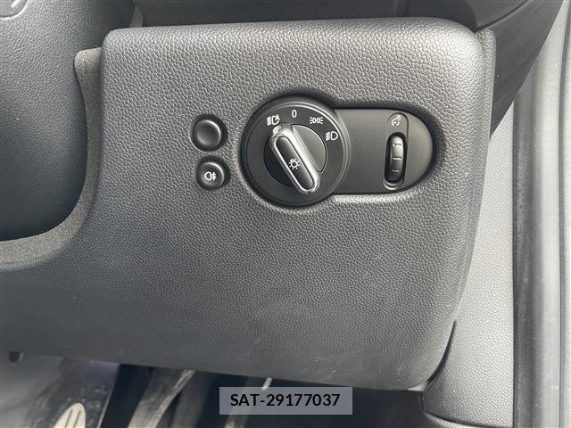Bmw MINI 2020-07 7877764-13