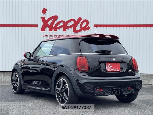 Bmw MINI 2020-07 7877764-1