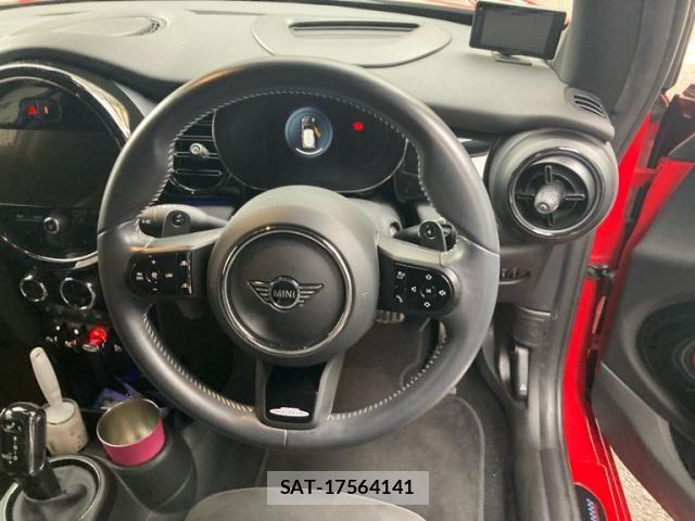 Bmw MINI 2023-04 7877765-13