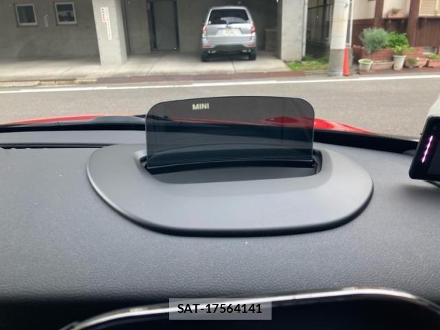 Bmw MINI 2023-04 7877765-14