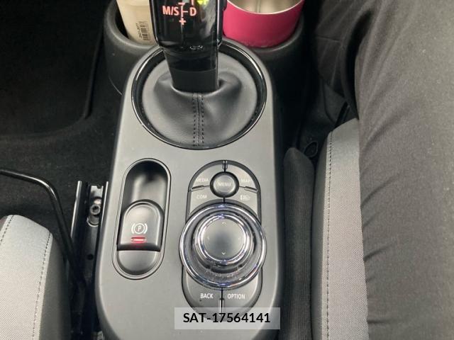 Bmw MINI 2023-04 7877765-15