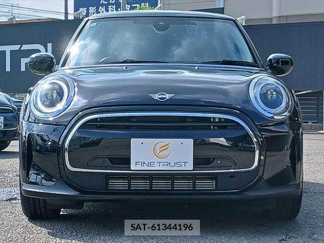 Bmw MINI 2023-09 8100439-13