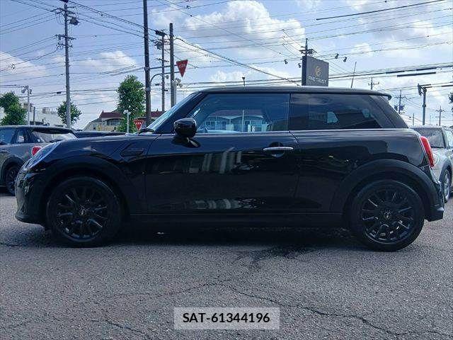 Bmw MINI 2023-09 8100439-19