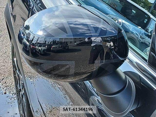 Bmw MINI 2023-09 8100439-22