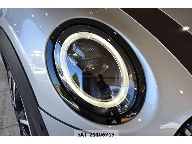 Bmw MINI 2023-08 8100432-9