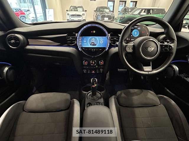 Bmw MINI 2022-09 8131223-1