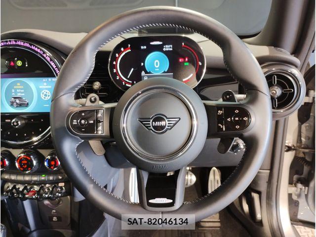 Bmw MINI 2024-05 8158810-15
