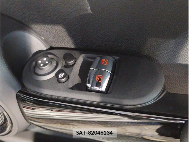 Bmw MINI 2024-05 8158810-22