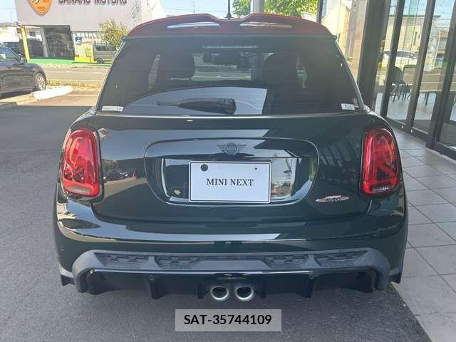 Bmw MINI 2022-07 8245918-9