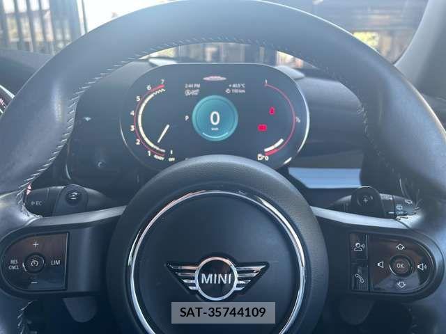 Bmw MINI 2022-07 8245918-13
