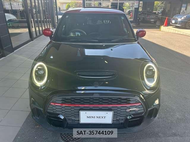 Bmw MINI 2022-07 8245918-1