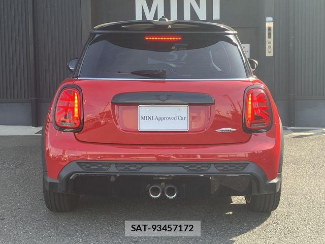 Bmw MINI 2021-12 8315444-24