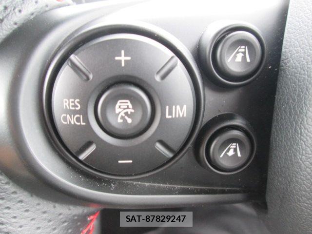 Bmw MINI 2019-12 8413589-24