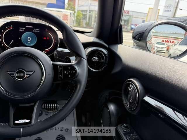 Bmw MINI 2021-10 8562668-19