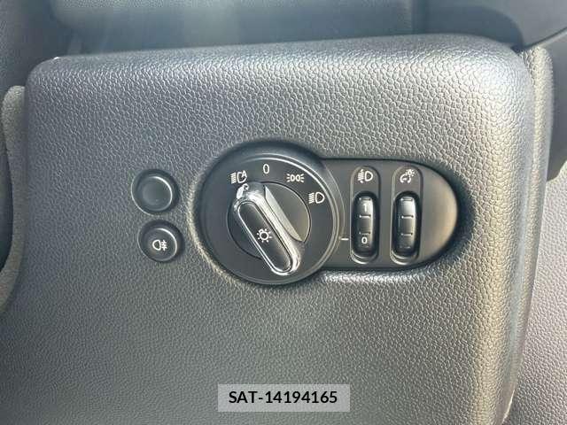 Bmw MINI 2021-10 8562668-22